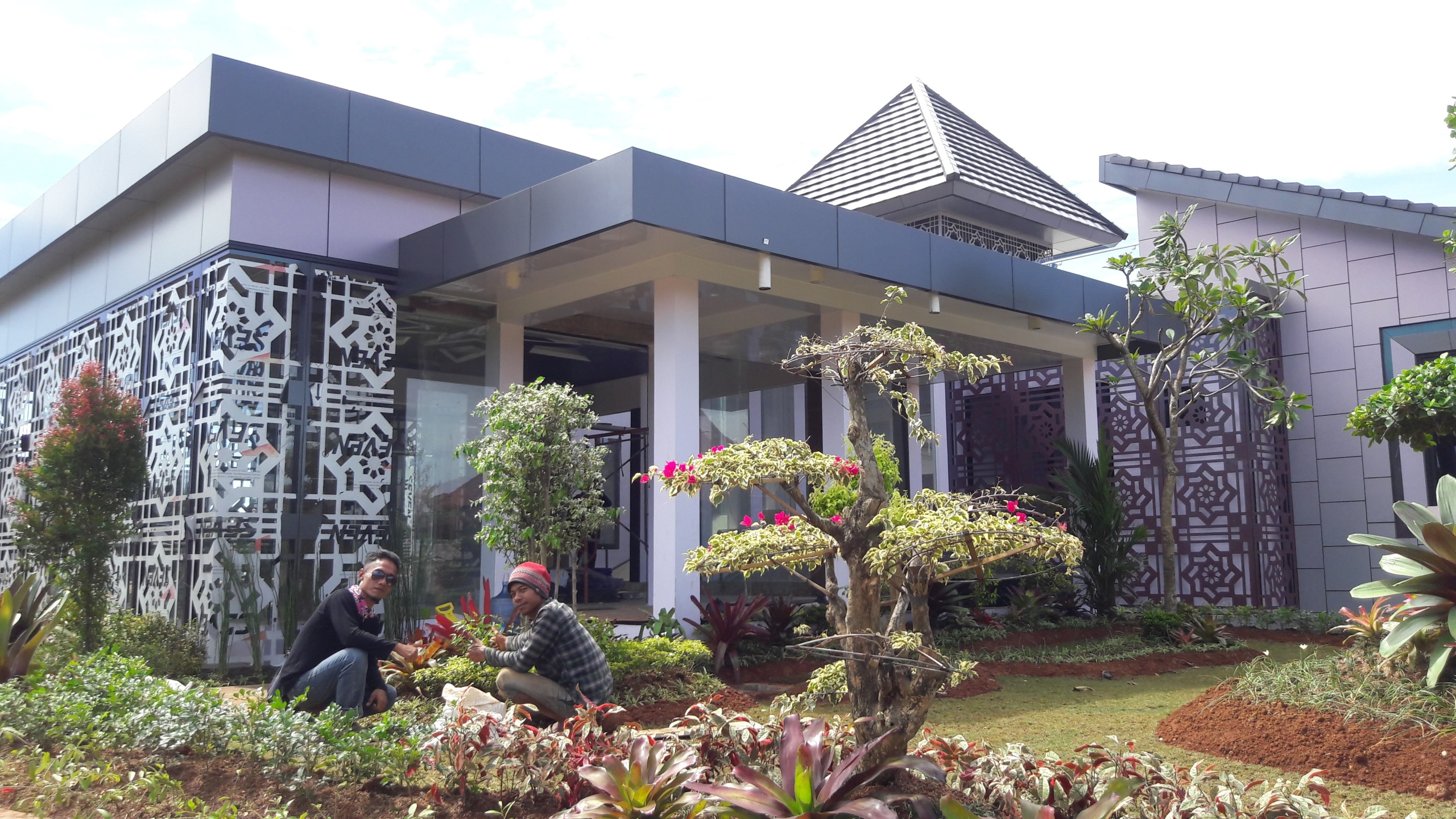Jasa Pembuatan Taman Landscape